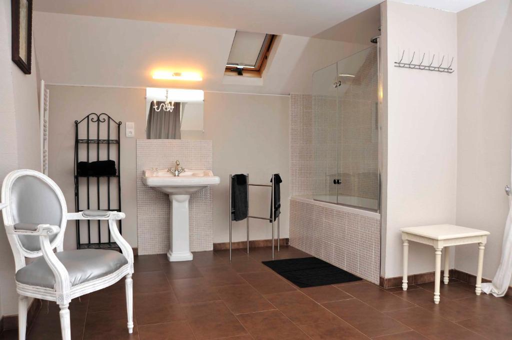 Chambres Et Tables D'Hotes Le Voriou Couddes Phòng bức ảnh