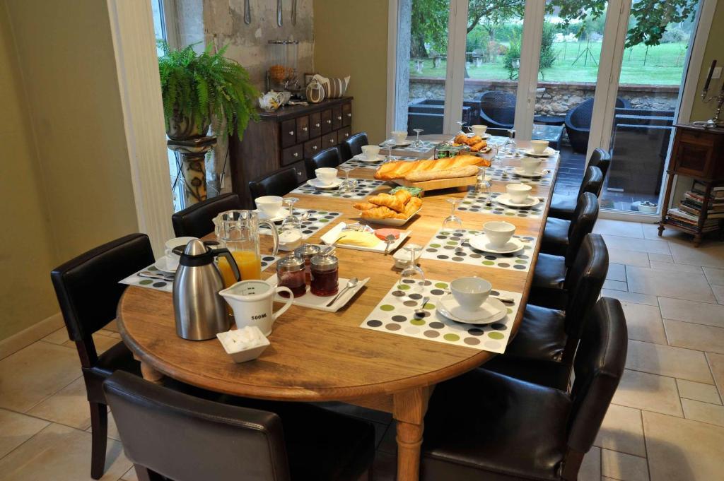 Chambres Et Tables D'Hotes Le Voriou Couddes Ngoại thất bức ảnh